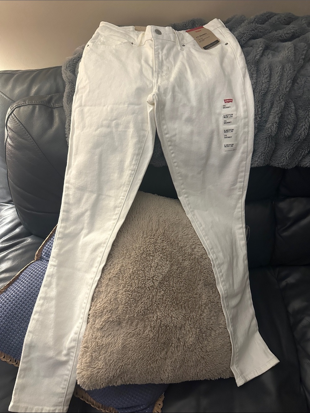 Levi's Women's Skinny Jeans in White